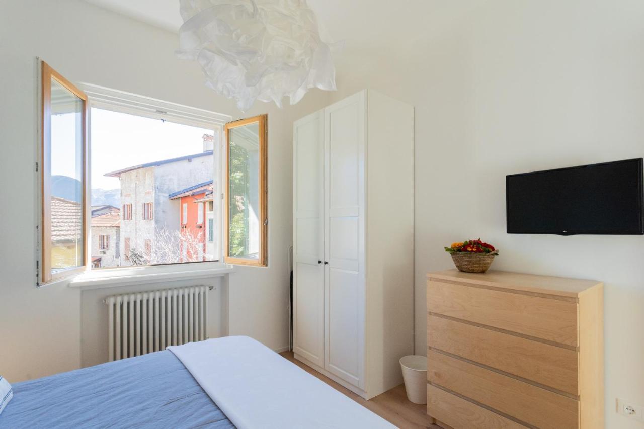 Lovely Corner In The Heart Of The Lake By Rent All Como Exterior foto